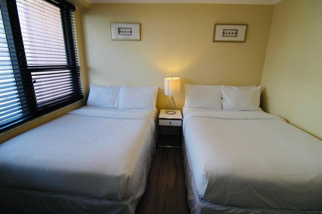 Alexander 511 Beachfront Condo With 2 Pools, Direct Beach Access, Sauna, Tikki Bar Miami Beach Bagian luar foto