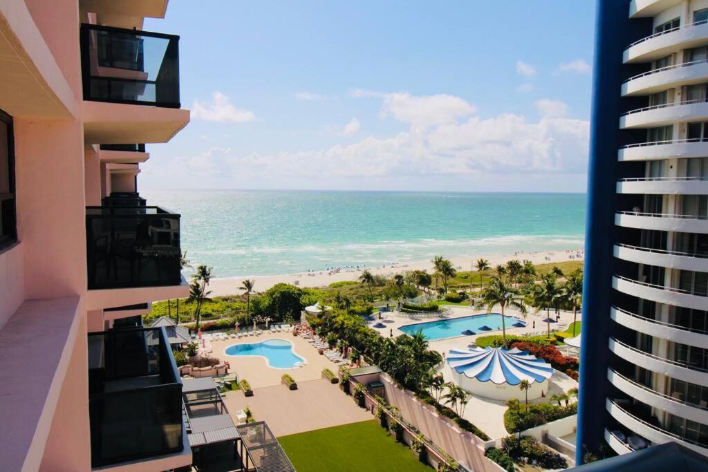 Alexander 511 Beachfront Condo With 2 Pools, Direct Beach Access, Sauna, Tikki Bar Miami Beach Bagian luar foto